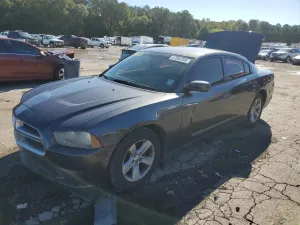 Dodge Charger SE 3.6L 6 2013
