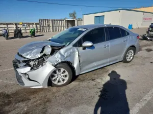 Toyota Corolla LE 1.8L 4 2020