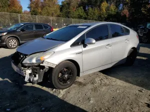 Toyota Prius 1.8L 4 2015
