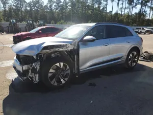 Audi E-Tron PREMIUM 2022