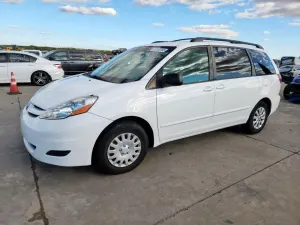 Toyota Sienna CE 3.3L 6 2006