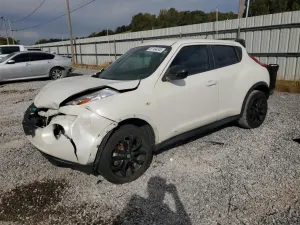 Nissan Juke S 1.6L 4 2013