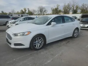 Ford Fusion SE 2.5L 4 2015