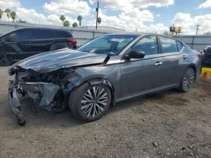 Nissan Altima SV 2.5L 4 2024