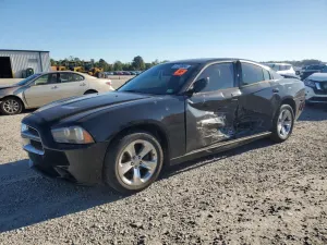 Dodge Charger 3.6L 6 2011