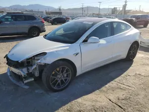 Tesla Model 3 2018