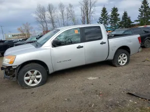 Nissan Titan 5.6L 8 2011