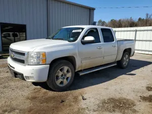 Chevrolet Silverado 1500 C1500 LTZ 5.3L 8 2011