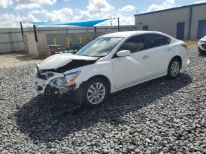 Nissan Altima 2.5L 4 2015