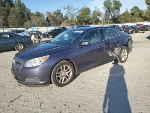 Chevrolet Malibu 1LT 2.5L 4 2013