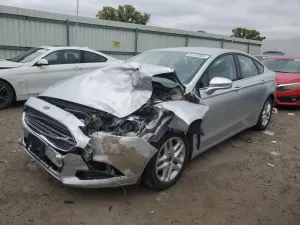 Ford Fusion SE 2.5L 4 2016