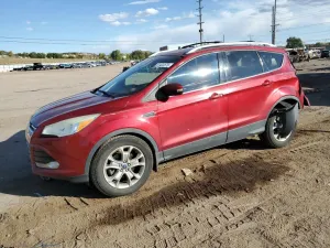 Ford Escape TITANIUM 2.0L 4 2014