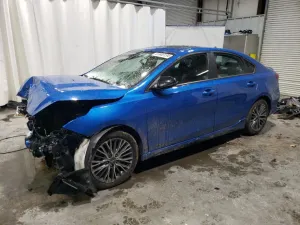 Kia Cerato / Forte / K3 GT LINE 2 L 4 2023