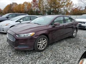 Ford Fusion SE 2.5L 4 2013
