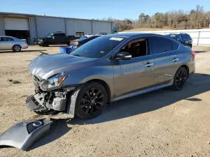 Nissan Sentra S 1.8L 4 2017