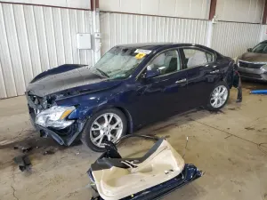Nissan Maxima S 3.5L 6 2014