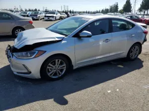 Hyundai Elantra SEL 2.0L 4 2018