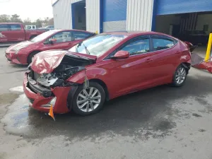 Hyundai Elantra SE 1.8L 4 2015