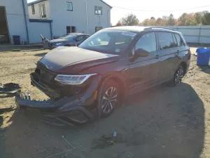 Volkswagen Tiguan S 2.0L 4 2022