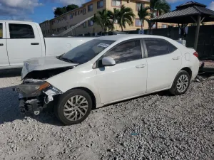 Toyota Corolla L 1.8L 4 2019