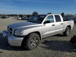 Dodge Dakota QUAD SLT 4.7L 8 2006