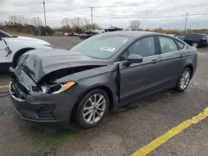 Ford Fusion SE 1.5L 4 2020