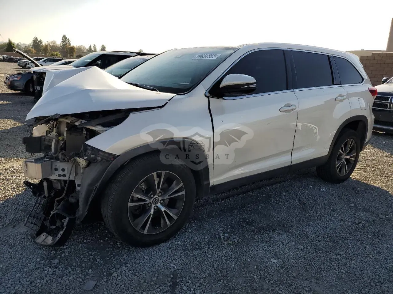 Toyota Highlander LE 2.7L 4 2019