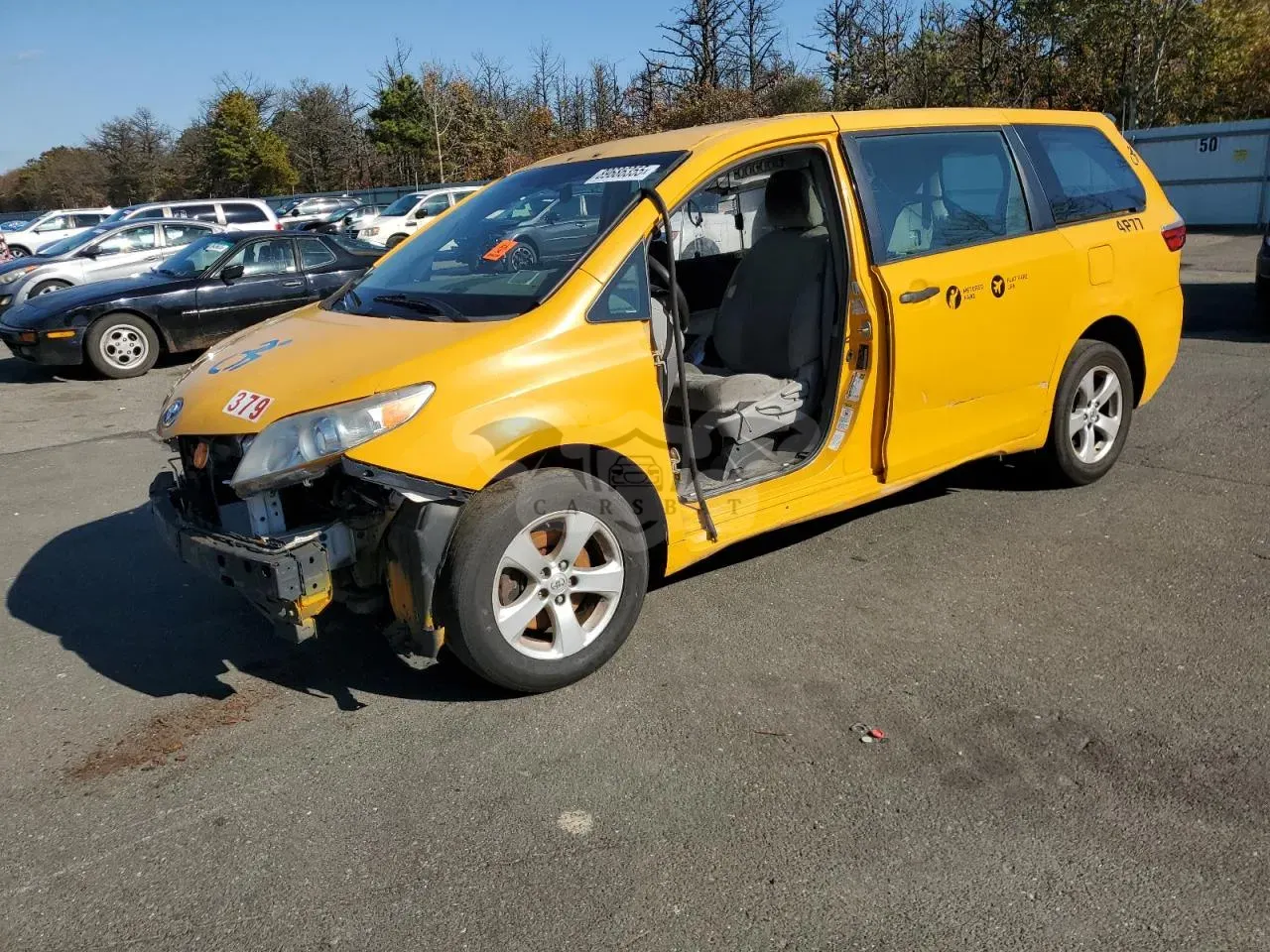 Toyota Sienna 3.5L 6 2016