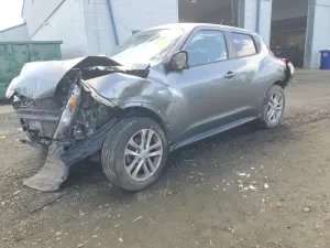Nissan Juke S 1.6L 4 2012