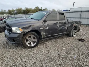 RAM 1500 ST 5.7L 8 2017
