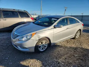 Hyundai Sonata GLS 2.4L 4 2013