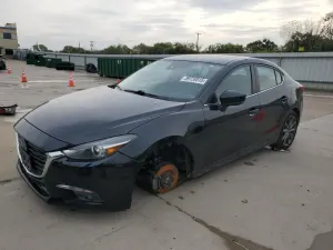 Mazda 3 GRAND TOURING 2.5L 4 2018