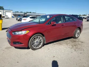 Ford Fusion SE 2.0L 4 2016