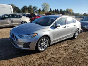 Ford Fusion SE 1.5L 4 2020