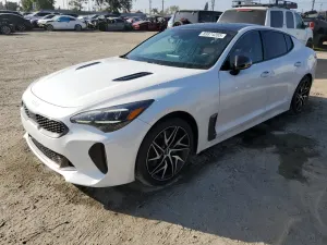 Kia Stinger GT LINE 2.5L 4 2022