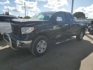 Toyota Tundra DOUBLE CAB SR 5.7L 8 2015