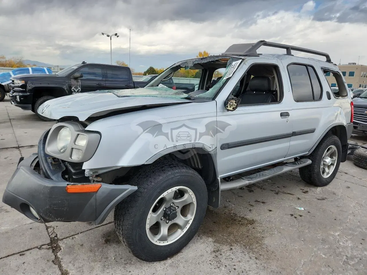 Nissan Xterra SE 3.3L 6 2003