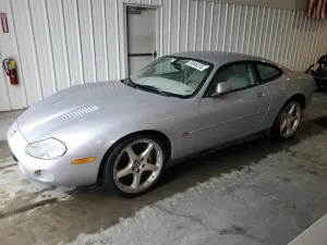 Jaguar XKR 4.0L 8 2001