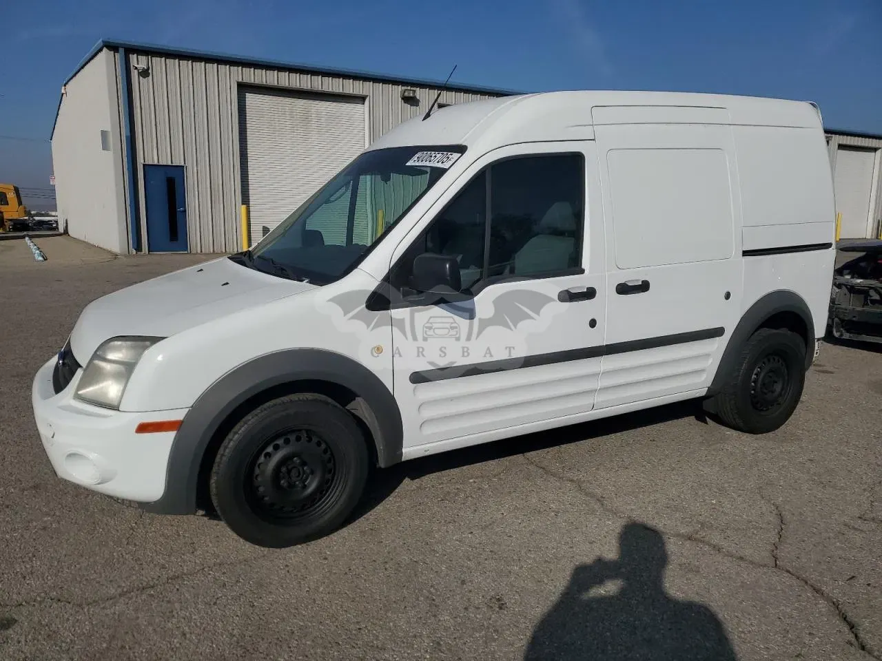 Ford Transit XL 2.0L 4 2011