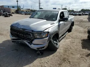 RAM 1500 BIG HORN/LONE STAR 5.7L 8 2022