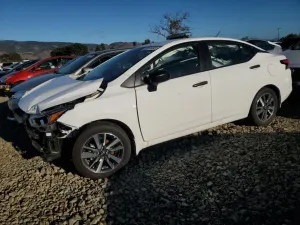 Nissan Versa S 1.6L 4 2024