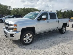Chevrolet Silverado 1500 K2500 HEAVY DUTY LTZ 6.6L 8 2015