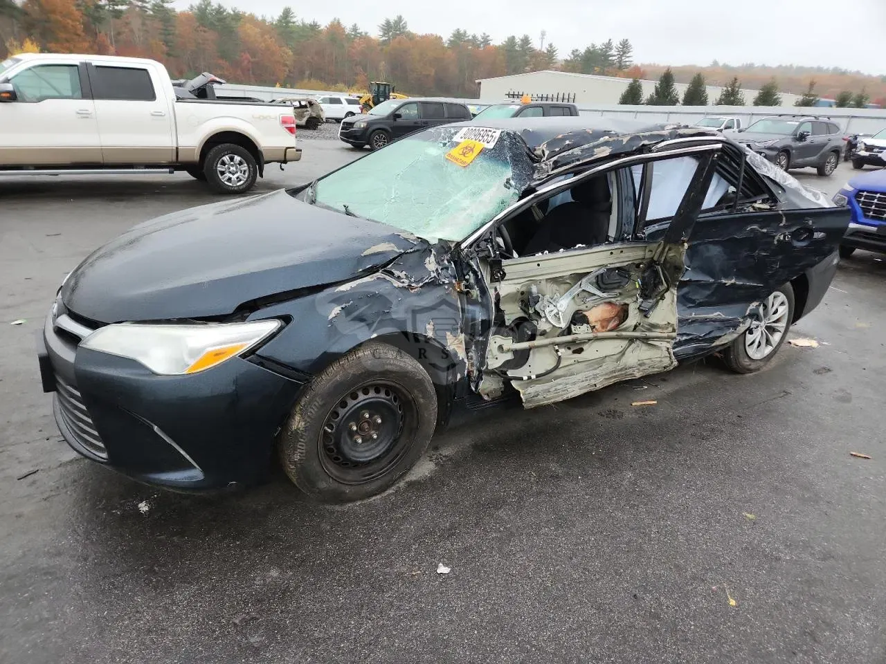 Toyota Camry LE 2.5L 4 2015