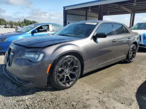Chrysler 300 3.6L 6 2019