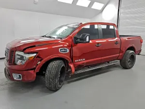 Nissan Titan 5.6L 8 2017