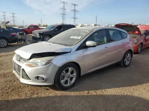 Ford Focus SE 2.0L 4 2014