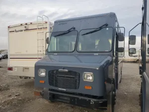 Freightliner MT-45 6.0L 8 2020