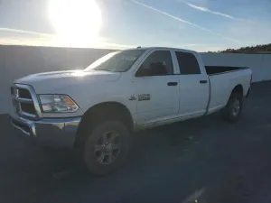 RAM 3500 ST 6.7L 6 2015