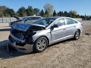 Hyundai Sonata SE 2.4L 4 2016
