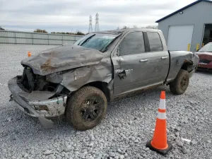Dodge RAM SLT 5.7L 8 2012